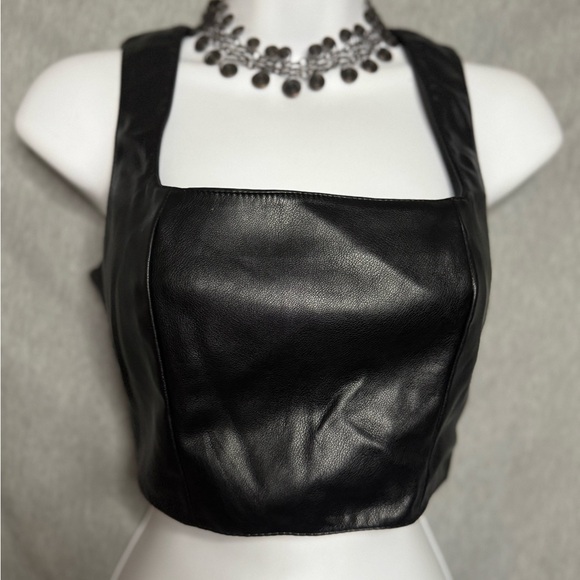 7 For All Mankind Faux Black Leather Top Zip Back - Picture 10 of 11